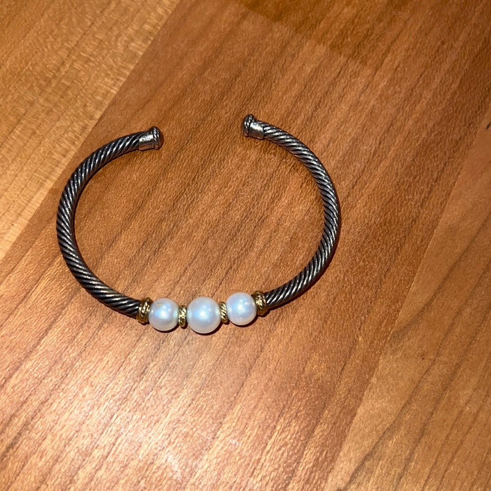 David Yurman Sterling 18K & Pearl Bangle